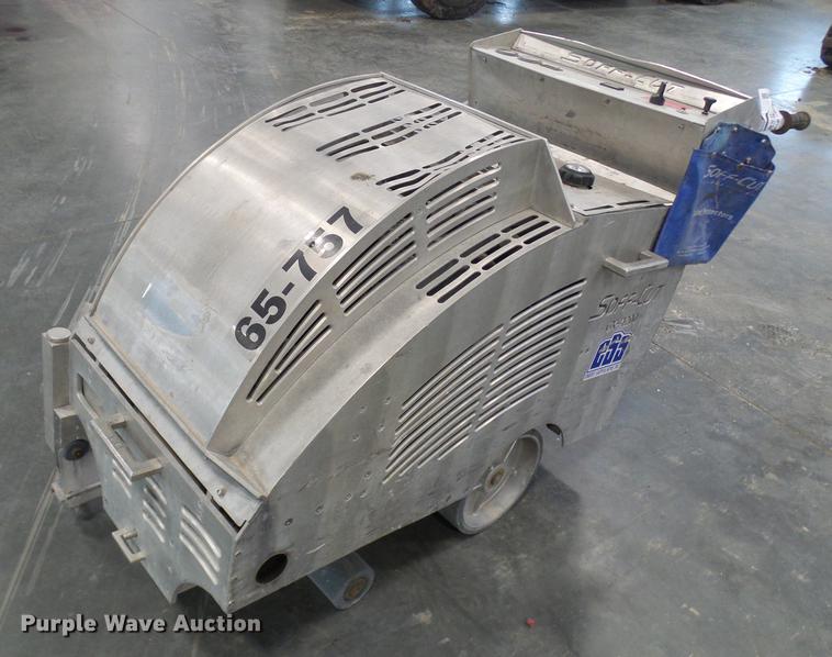 Soff Cut GX4200 concrete saw - DF7086