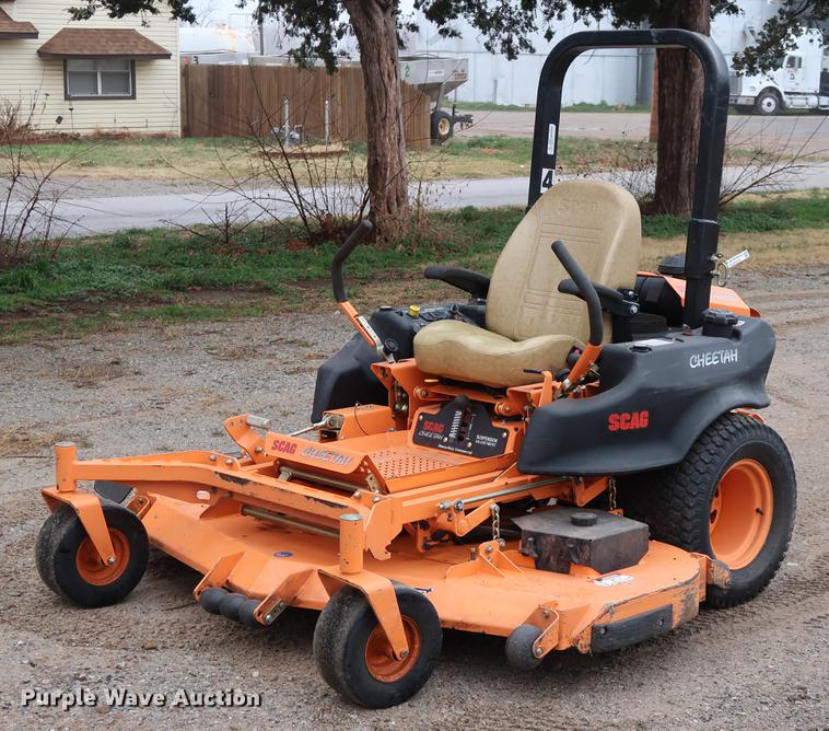 2017 Scag Cheetah SCZ72V-31FX ZTR lawn mower - FQ9222