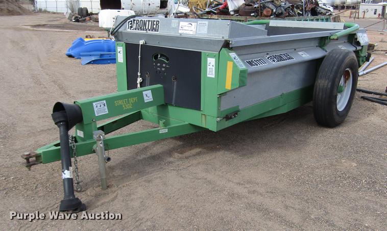 Frontier MS1117 manure spreader - DB6883