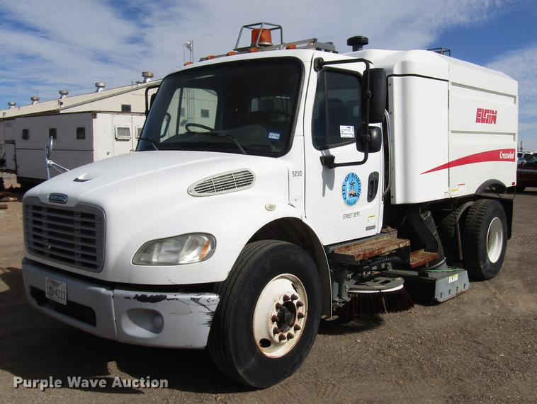 2007 Freightliner Business Class M2 street sweeper truck - DB6888