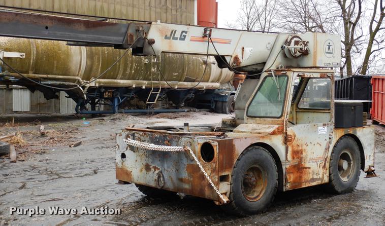 JLG 755 crane - DC8740