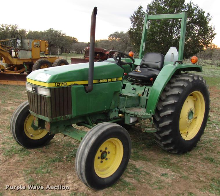 John Deere 1070 tractor - DF2537