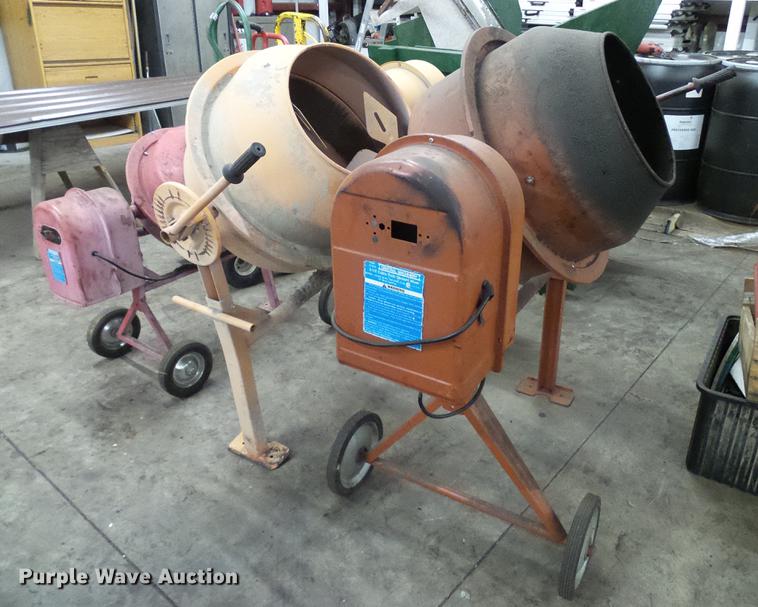 (3) cement mixers - EP9546