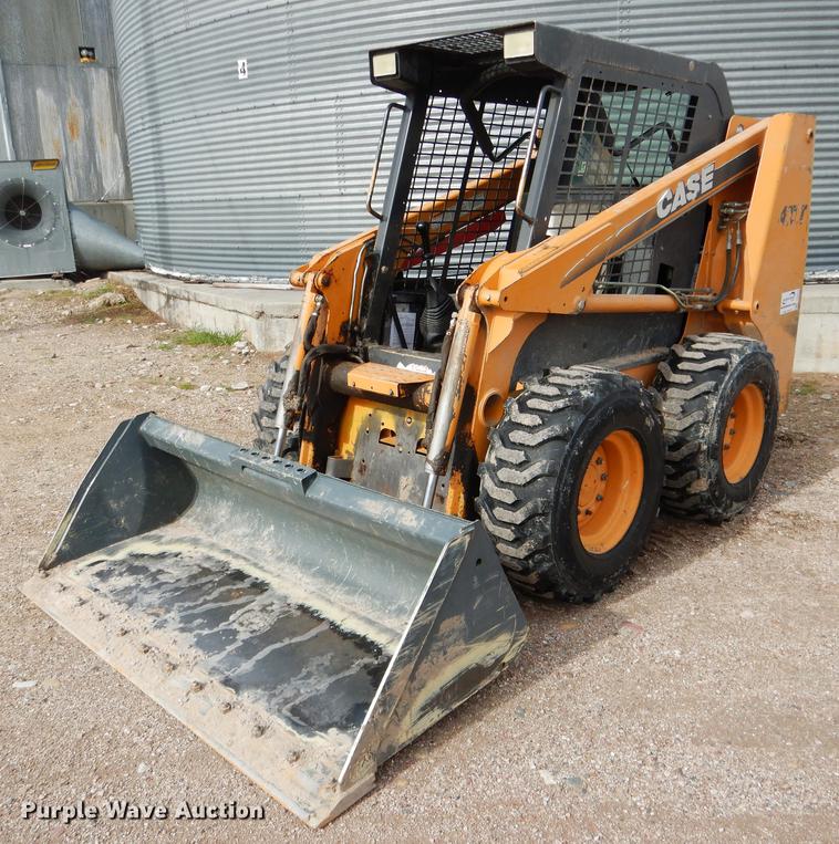 2002 Case 40XT skid steer - DG5774