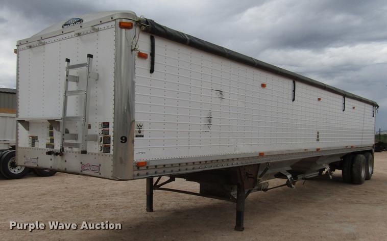 2005 Wilson Pace Setter double hopper bottom grain trailer - FJ9648