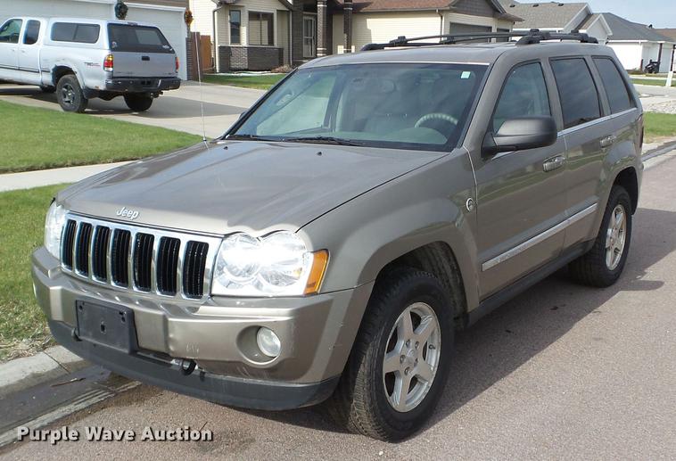 2005 Jeep Grand Cherokee SUV - FM9352
