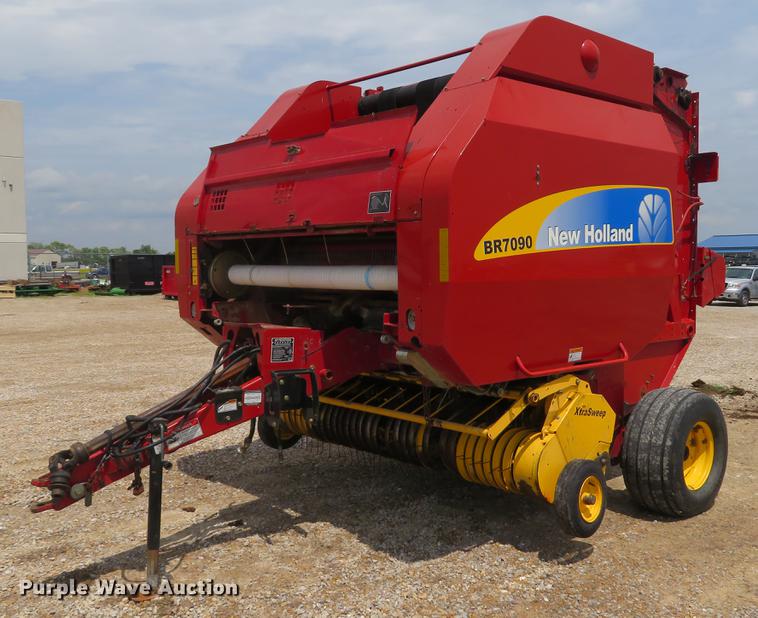 2008 New Holland BR7090 round baler - DE8054