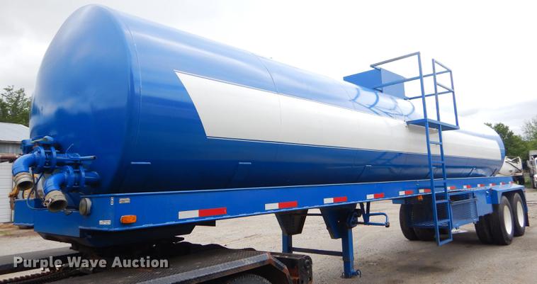 1980 Tiger tank trailer - FH9429