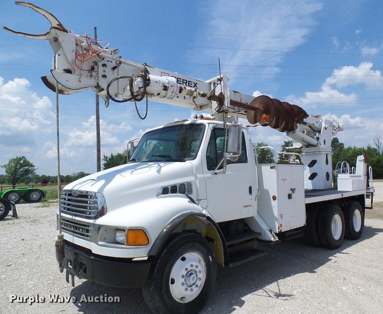 2007 Sterling Acterra digger derrick truck - DB2188