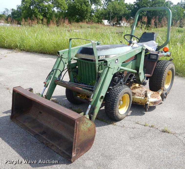 John Deere 855 tractor - ED9324