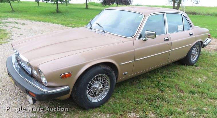 1984 Jaguar Vander Plas XJ6 - DD6211