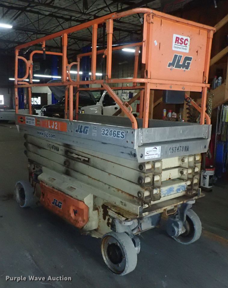 2005 JLG 3246ES scissor lift - DE5518