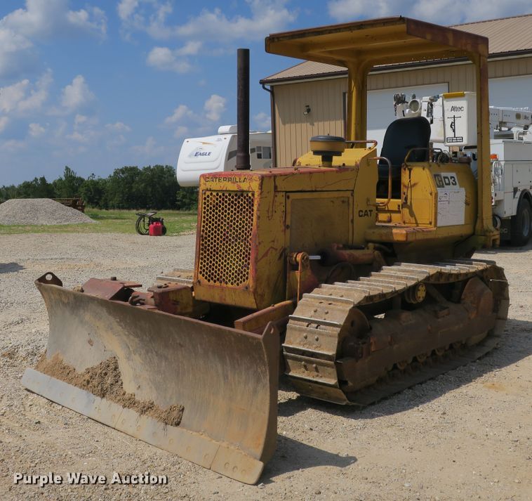 1976 Caterpillar D3 dozer - DB10244