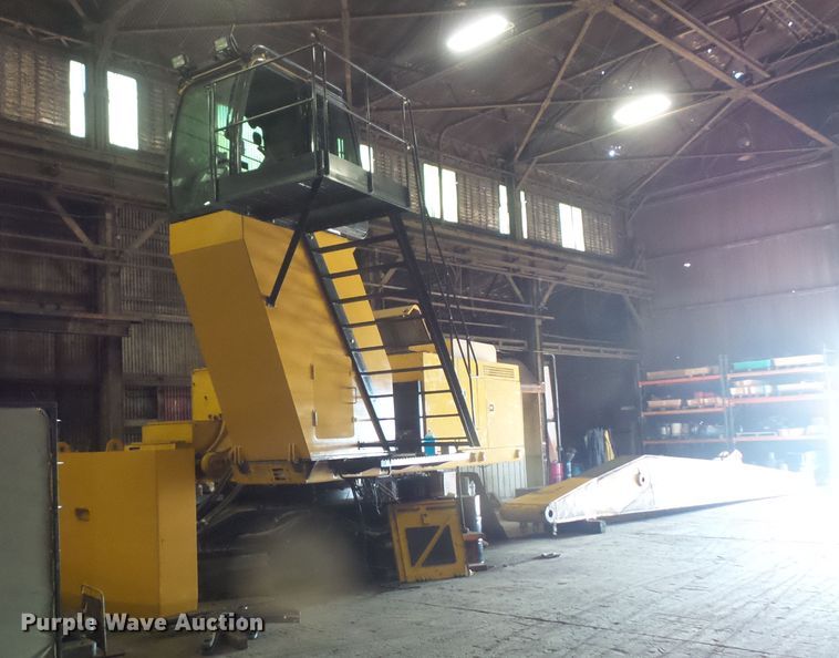 2012 John Deere 870G LC long reach excavator - FM9720