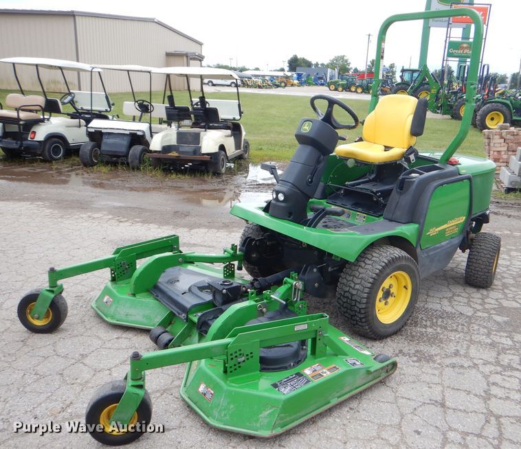 John Deere 1445 lawn mower - FC9792