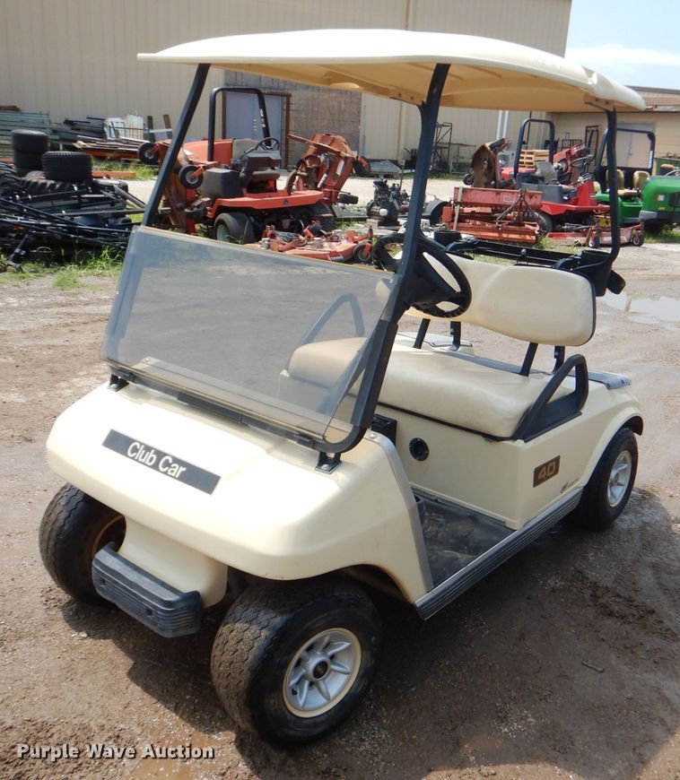 2007 Club Car DS golf cart - FC9804