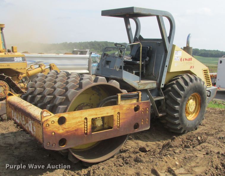1998 Bomag BW213PDH-3 single drum vibratory roller - DA8326