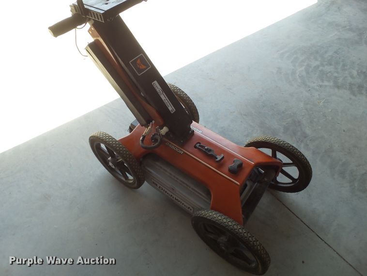 Ditch Witch 2450GR ground penetrating radar - FL9345
