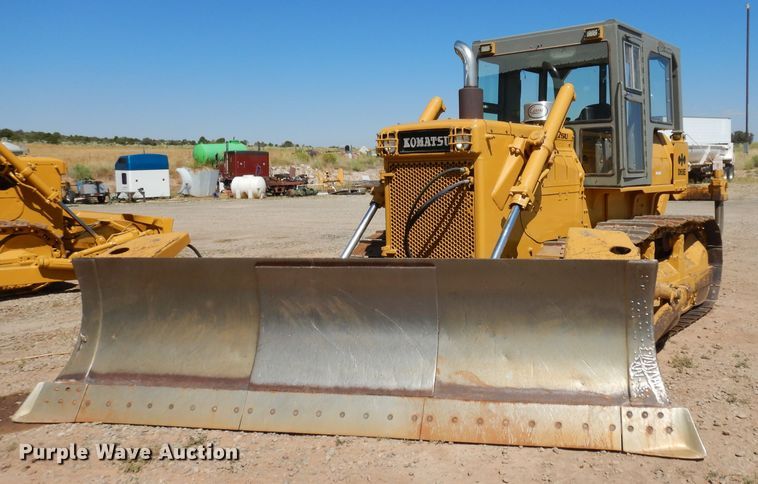 1979 Komatsu D65E-6 dozer - GG9085