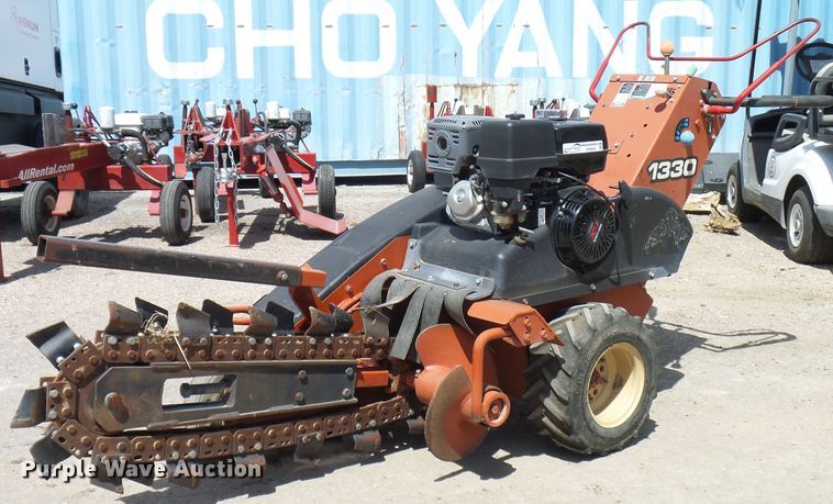 2003 Ditch Witch 1330 trencher - EP9644
