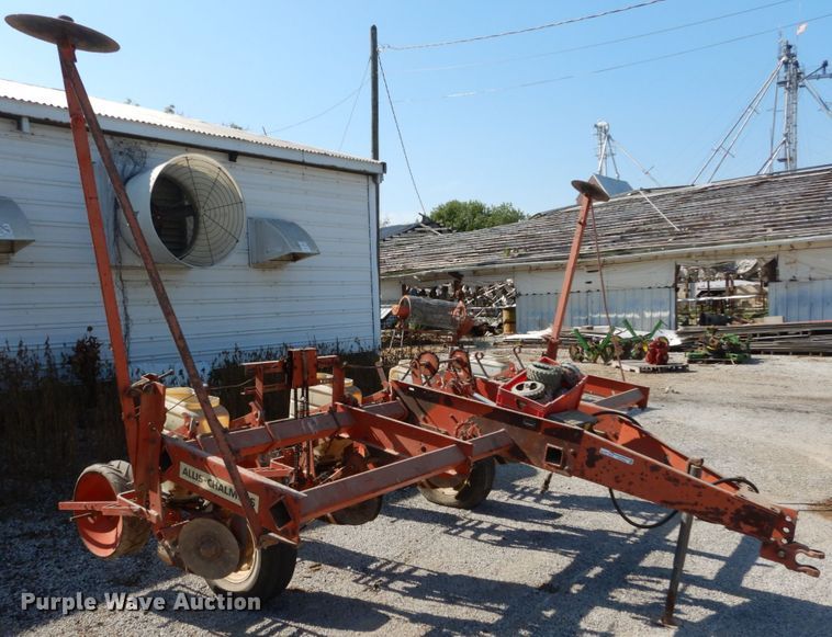 Allis Chalmers planter - GC9256