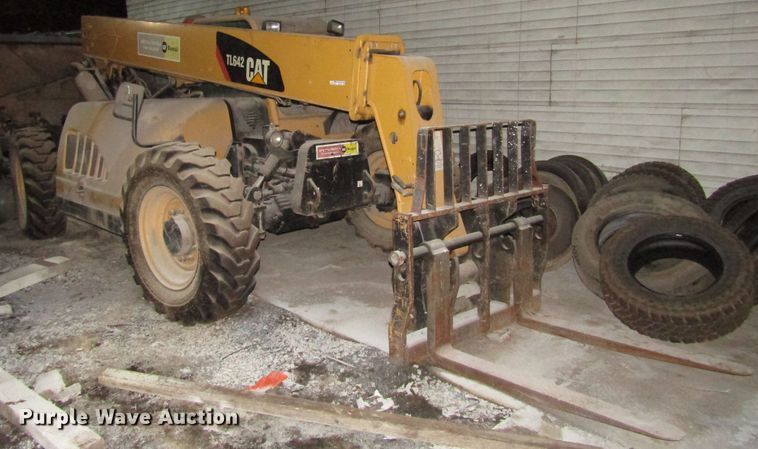 2007 Caterpillar TL642 telehandler - FJ9740