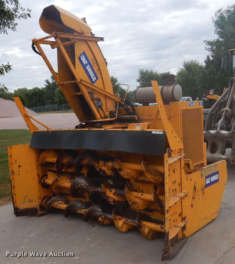 2002 Wausau MP3D snow blower - FU9569