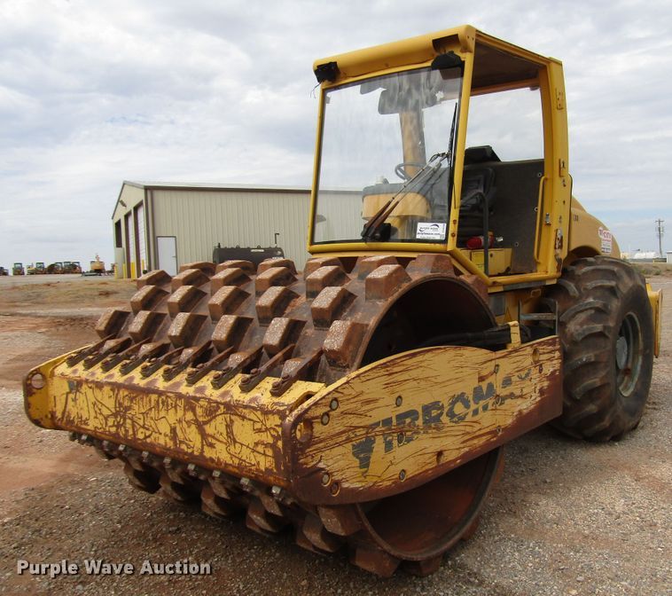 Vibromax VM106PD single drum vibratory roller - DG0206