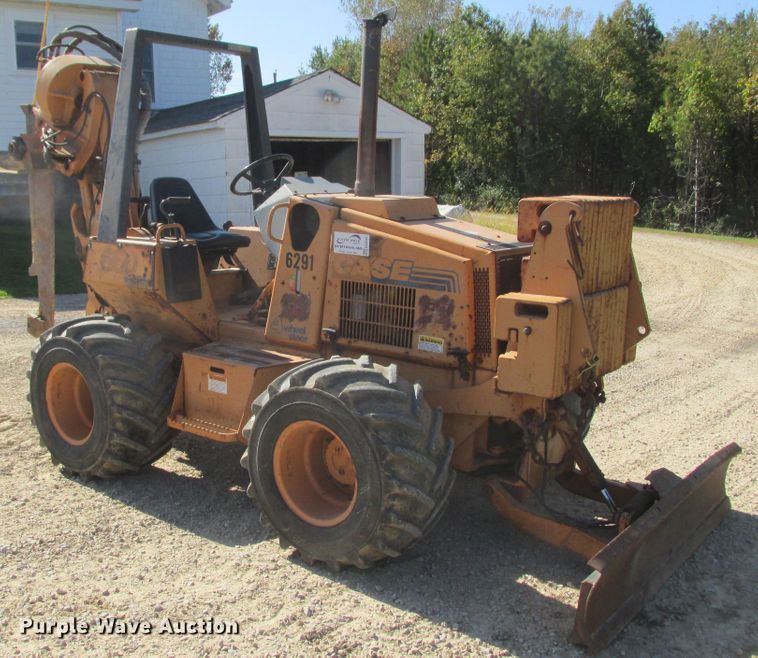 Case 660 cable plow - DA8330