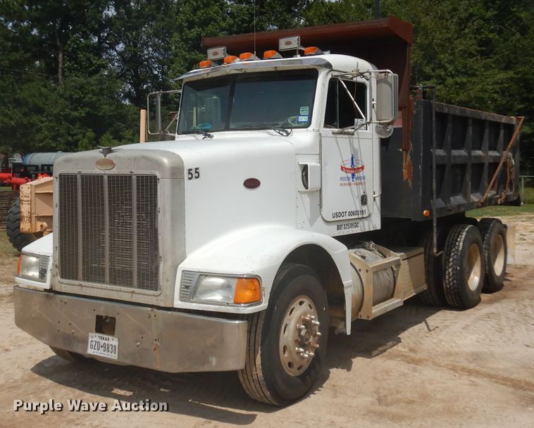 1994 Peterbilt 375 dump truck - DD3022