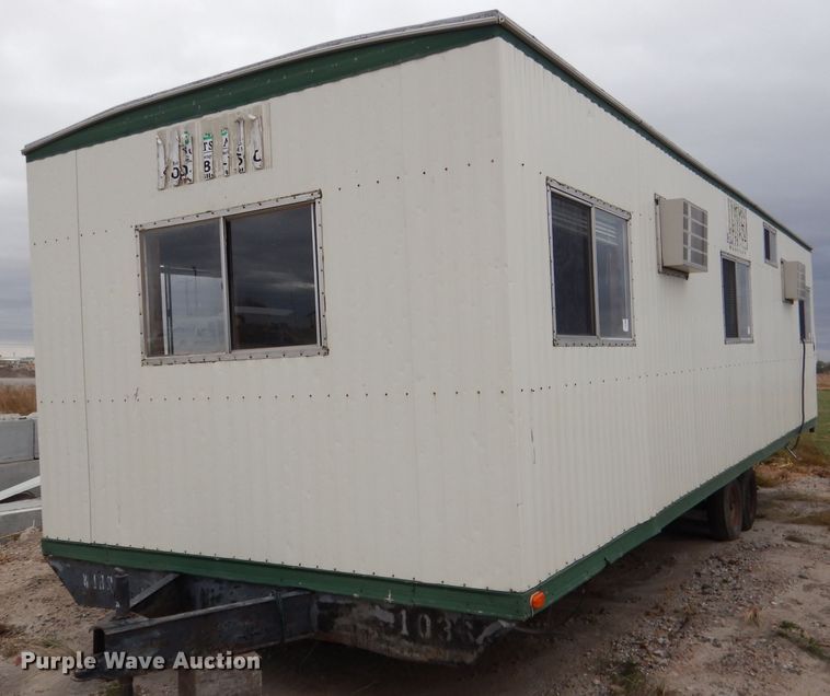 1999 William Scottsman office trailer - DG5853