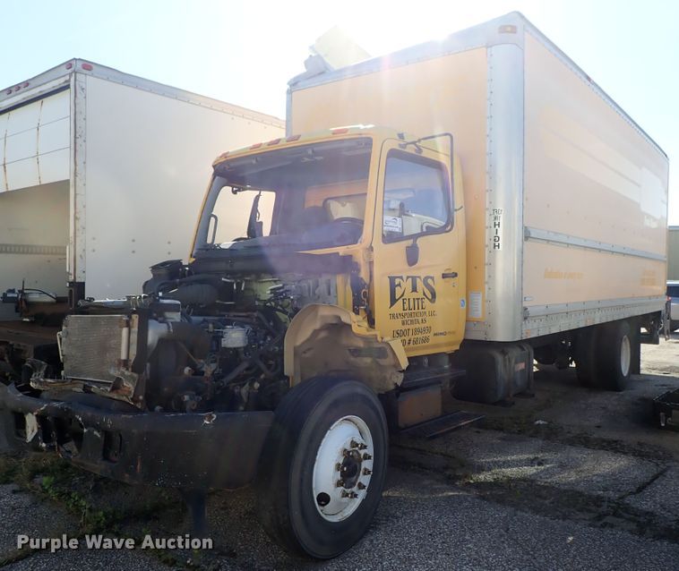 2007 Hino 268 box truck - DB7640