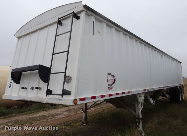 2010 CTS GHT-40 double hopper grain trailer - GC9078
