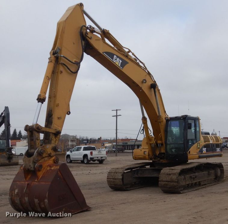 2005 Caterpillar 330C L excavator - EC9235