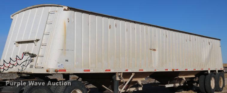 1990 Unverferth 42 double hopper grain trailer - DD6073