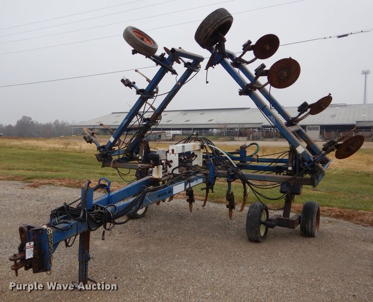 Blue Jet anhydrous ammonia applicator - DH6899