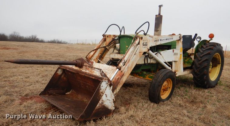 John Deere 401 tractor - FF9243