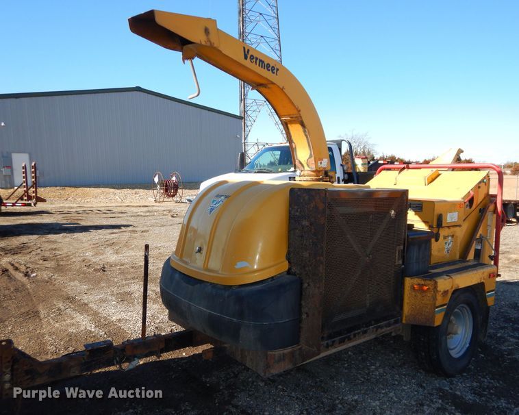2004 Vermeer BC1400XL wood chipper - DH4343