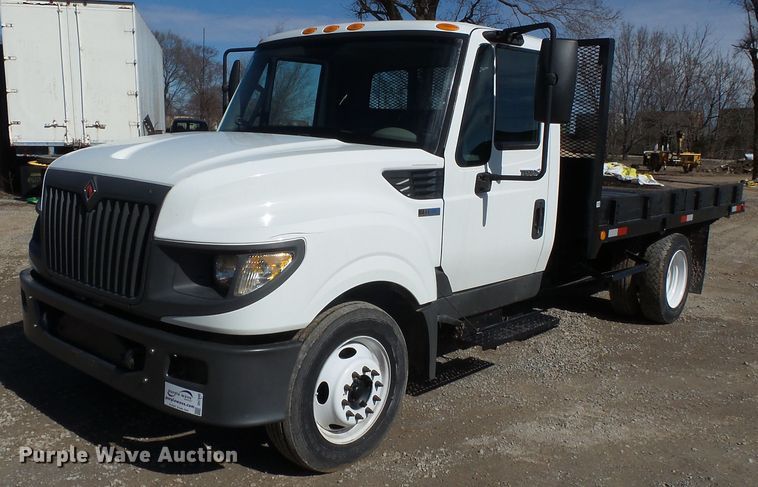 2012 International TerraStar flatbed truck - DH7840