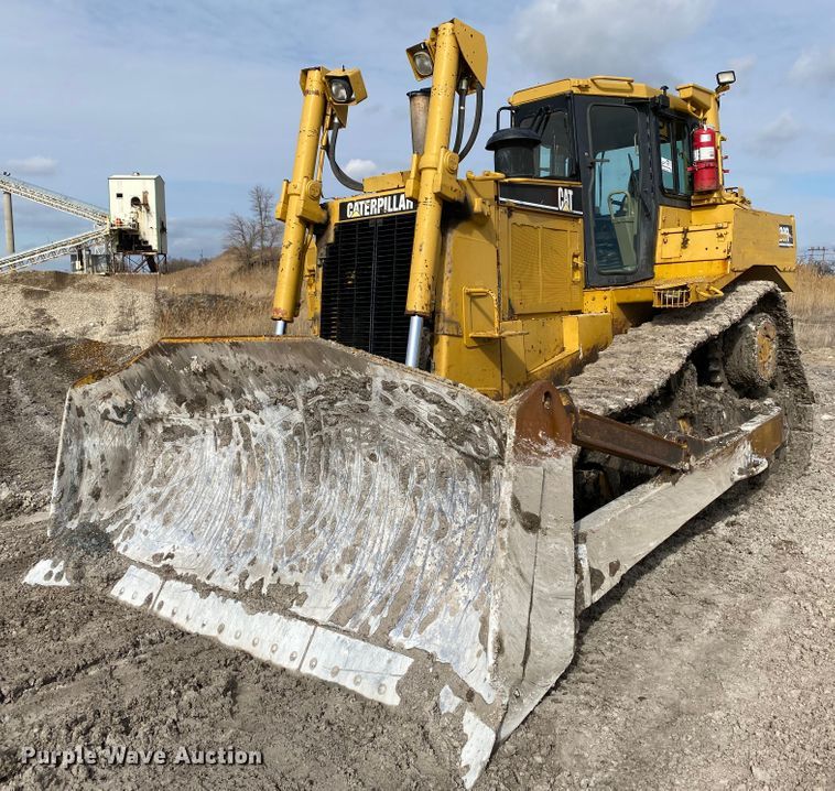 2000 Caterpillar D8R dozer - DF6649