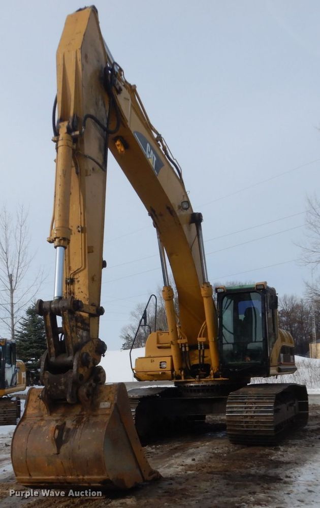 2003 Caterpillar 330C L excavator - FU9073