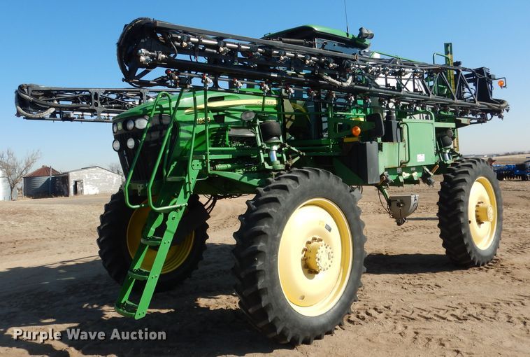 2009 John Deere 4830 sprayer - DG5927