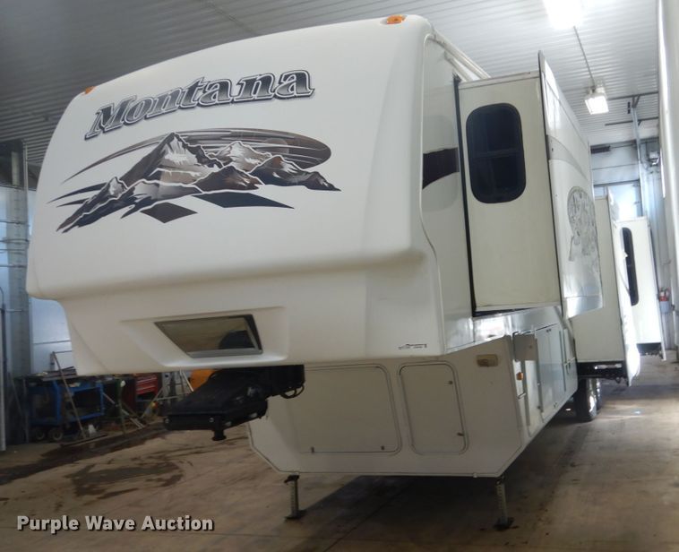 2009 Keystone 3665RE camper - GW9508