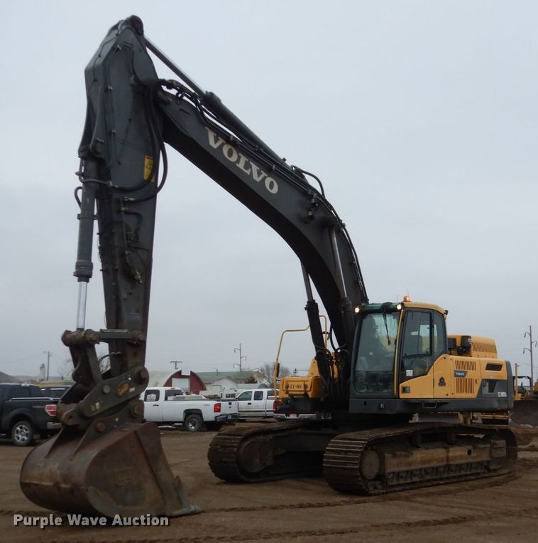 2012 Volvo EC380DL excavator - DF5945