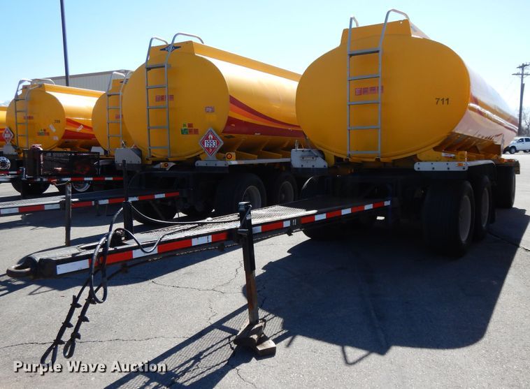 2004 Beall BATT-50-2-SB tank trailer - GH9011