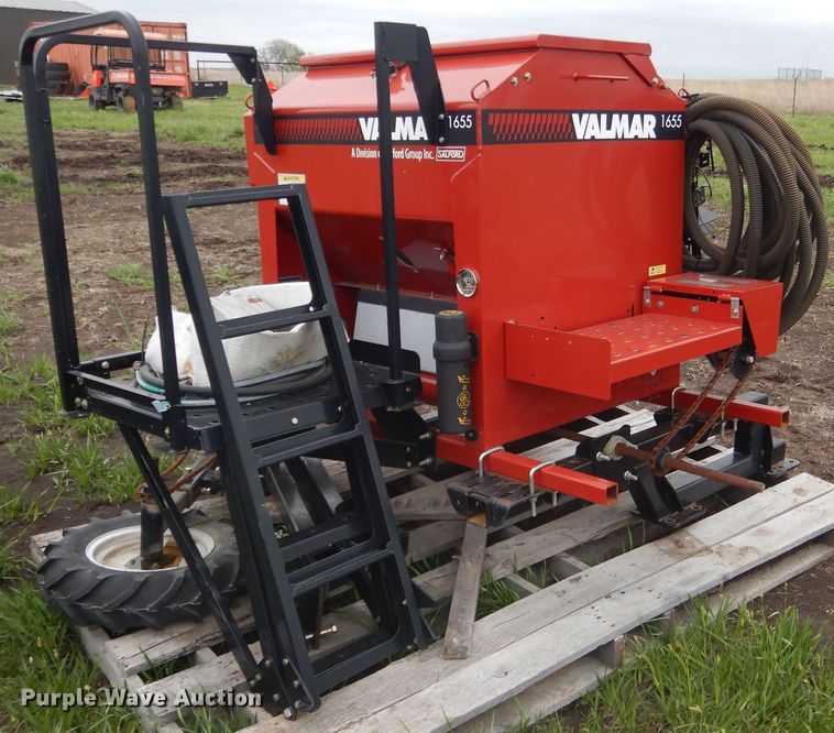 Valmar 1655 granular applicator - ES9559