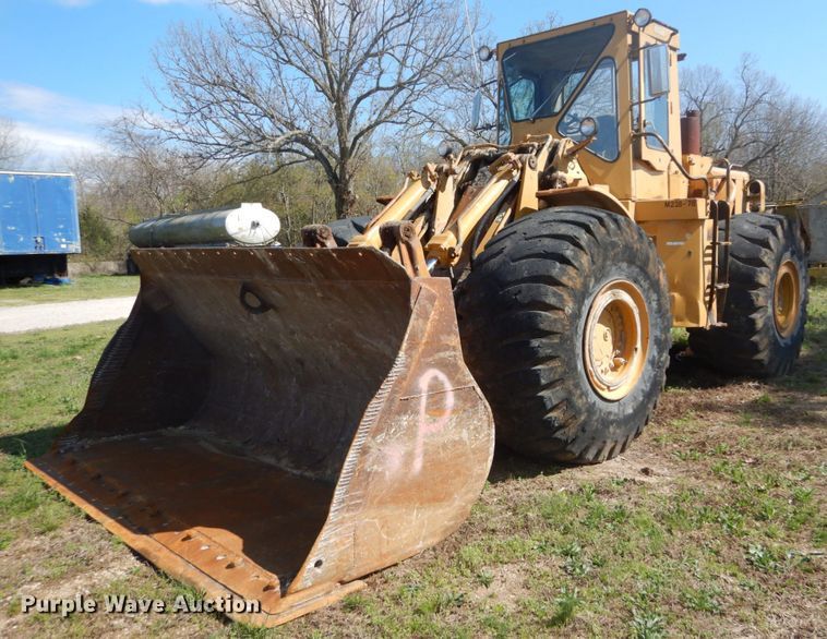 1977 Caterpillar 980B  wheel loader - GB9927
