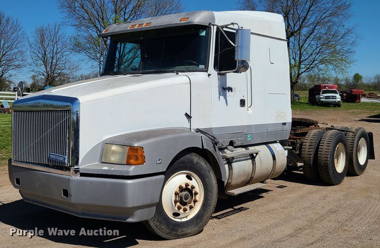 1996 Volvo WIA semi truck - L1407