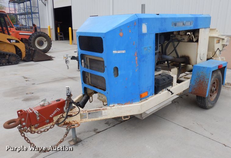 2003 Putzmeister TK40 concrete pump - GY9205