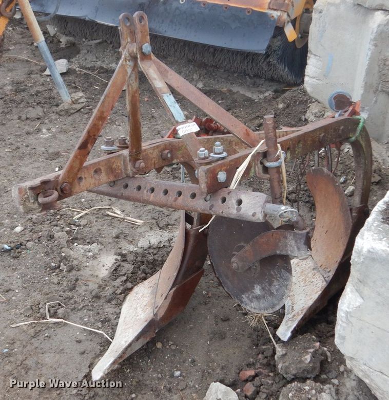 Ferguson two bottom plow - GY9187